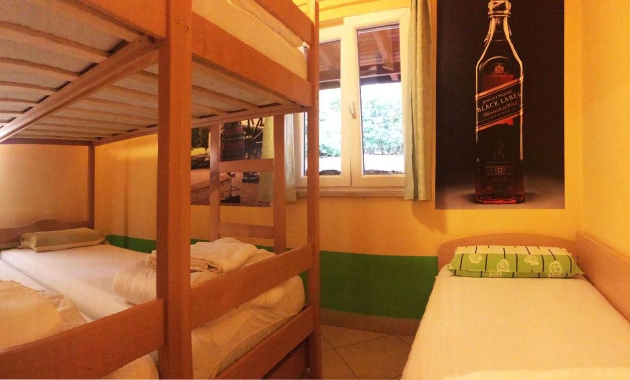 Europa Hostel Portoroz Exterior photo
